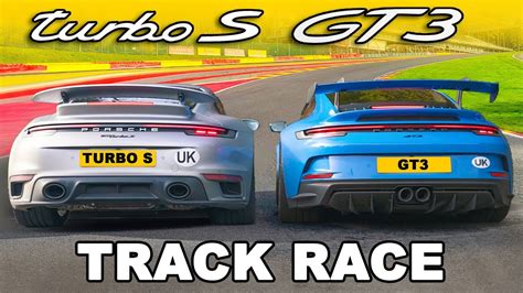 Porsche 911 Turbo S V 911 GT3: TRACK RACE