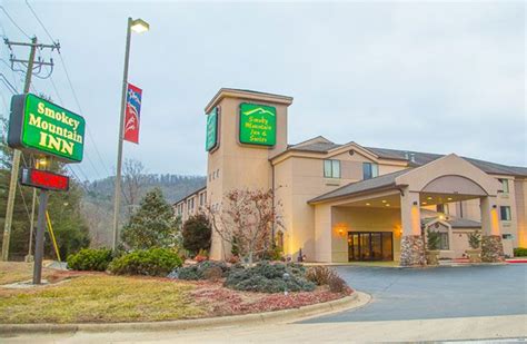 Smoky Mountain Inn & Suites | Cherokee, NC