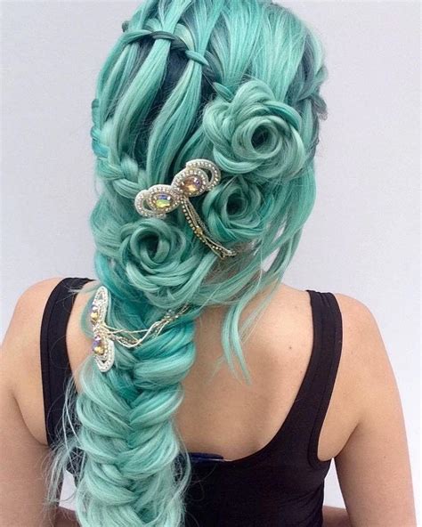 Hair braids in actual rose shapes are trending, and there are so many ...