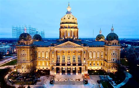 Iowa History Daily: December 1 - Iowa's Capitol Heads West