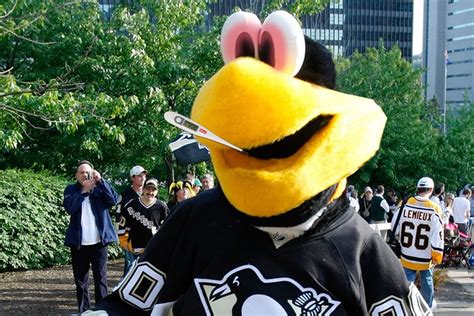 Zeitgeist: Pittsburgh mascot is first to be diagnosed with mumps - Lighthouse Hockey