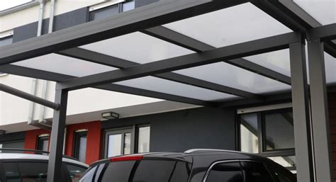 7 Inspirasi Desain Kanopi Baja Ringan untuk Carport Mobil