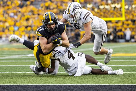 Photos: Iowa Football vs. Western Michigan - The Daily Iowan