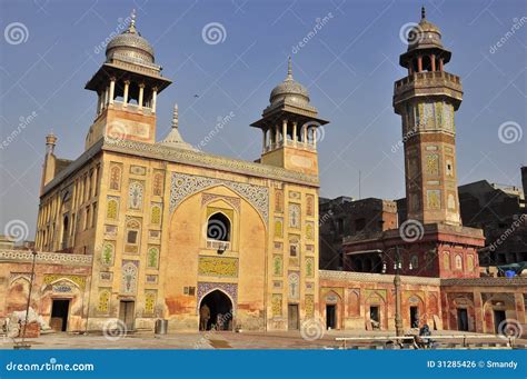 Wazir Khan Mosque Lahore, Pakistan Editorial Photo - Image of lahore, architecture: 31285426