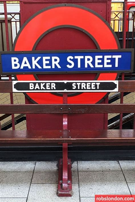 Baker Street Station | London underground, London landmarks, London city