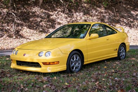 38k-Mile 2001 Acura Integra Type R for sale on BaT Auctions - sold for ...