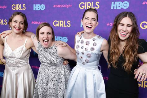 Lena Dunham & The ‘Girls’ Cast Red-Carpet Style Evolution – Footwear News