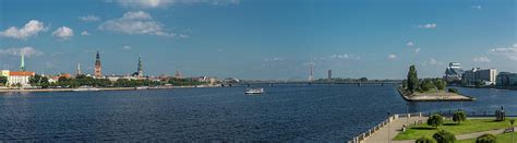 The Daugava River And The Old Town Photograph by Maremagnum | Fine Art America