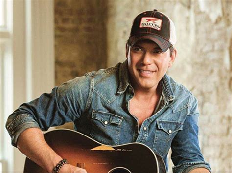 Country music's Rodney Atkins to headline 65th Beaufort Water Festival concert | Explore Beaufort SC