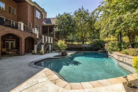 Nolensville Homes Swimming Pools | Nashville Home Guru