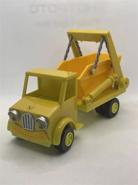 BOB THE BUILDER Skip Truck Toy Vehicle Push Along £9.99 - PicClick UK