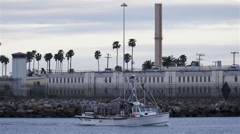 Terminal Island prison inmates went without heat during the coldest February in decades - Los ...