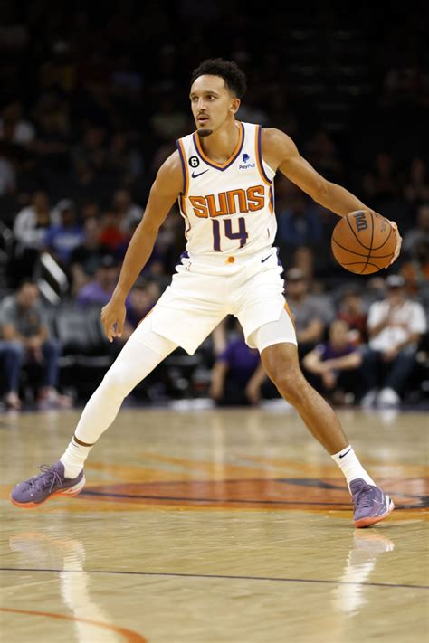 Phoenix Suns appear unwilling to move on from Landry Shamet