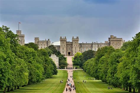 Everything you need to know about Windsor Castle : European Waterways