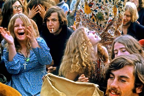 Hippie Photos: 39 Images From The Height Of The 1960s