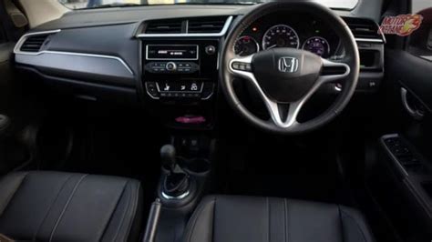 Honda BRV Price in India, Variants, Automatic, Colours