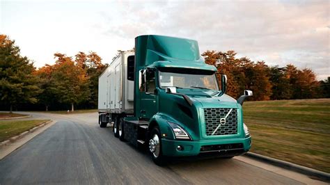 Volvo Trucks Launches VNR Electric In North America