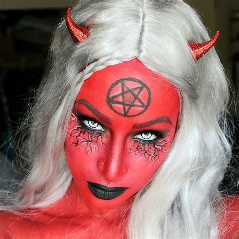 Looks Halloween, Devil Makeup Halloween, Halloween Inspo, Halloween Cosplay, Easy Halloween ...