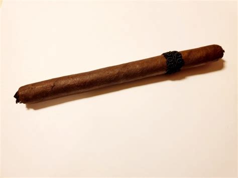 The Walking Stick – Definition Cigars