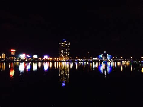 Han river during the night.