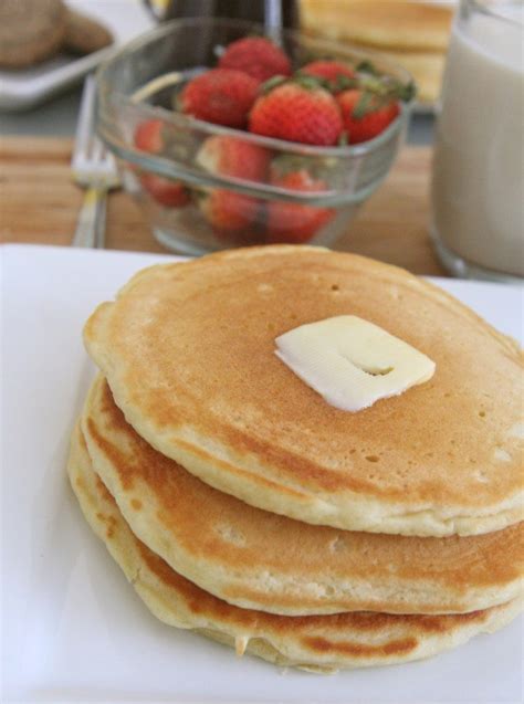 Fluffy Buttermilk Pancakes Recipe | Divas Can Cook