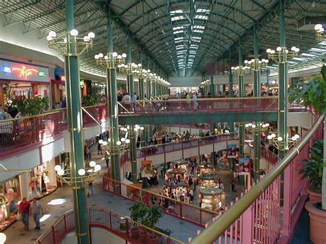 File:Mall of America interior.jpg - Wikipedia