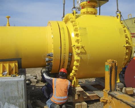 Construction Of An Oil And Gas Pipeline. Stock Image - Image of manufacturing, electricity ...