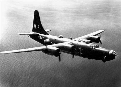 Consolidated PB4Y-2 Privateer - Wikipedia