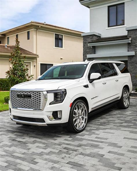 2021 GMC Yukon XL Denali in Summit White on Forgiatos ! in 2022 | Gmc yukon, Gmc yukon xl ...