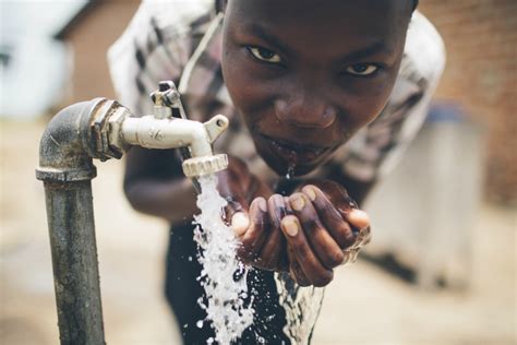 One Man's Walk for Water. A Philanthropic Pilgrimage, on Foot, from Denmark to Tanzania ...