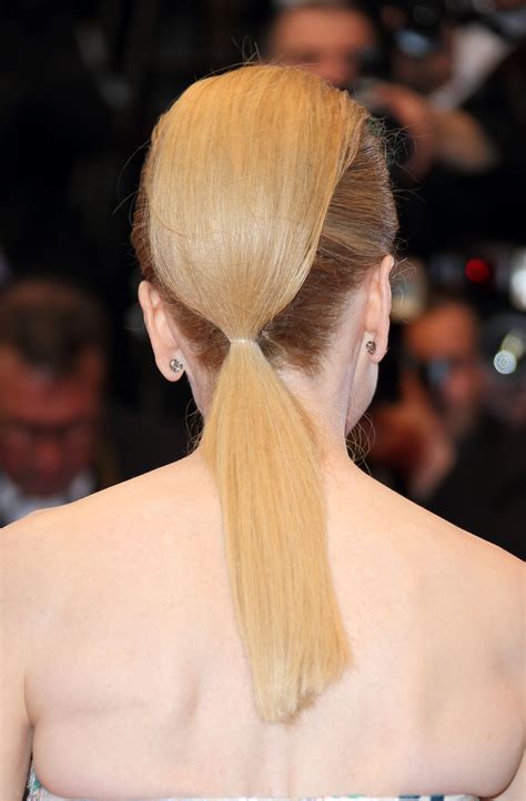 40 Cool Ponytail Ideas From Celebrities | StyleCaster