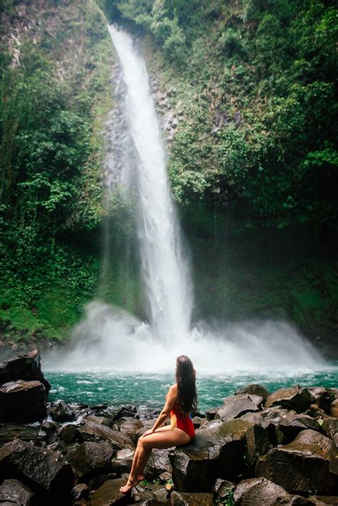 La Fortuna Waterfall in Costa Rica (The Complete 2021 Guide)