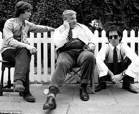 Unseen Images Of Cult Classic Withnail And I - Richard E. Grant ...