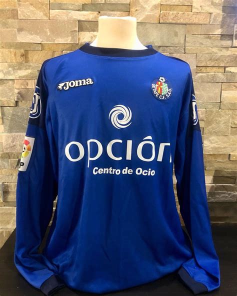 Getafe 2004-05 Home Kit