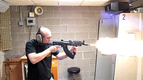 Full Auto AK-47 at Bullseye Shooting Range - YouTube