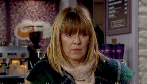 Emmerdale spoilers - fan confusion addressed over Rhona mum