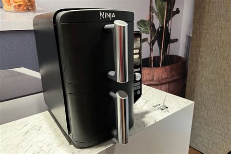 Ninja Double Stack Air Fryer gives two drawers in less space - GearOpen.com