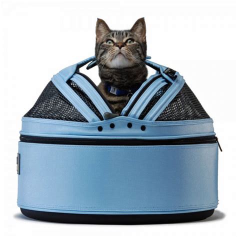 Sleepypod Dog Carrier Sky Blue | Airline Approved Pet Carriers at Glamourmutt.com