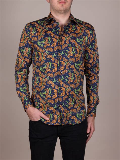 Men's regular fit shirt with tiger print