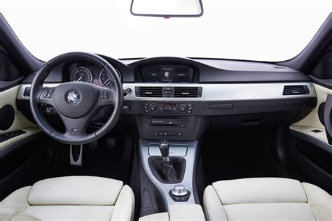 Bmw 325i 2022 Interior