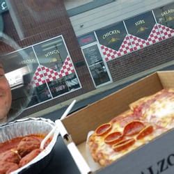 Lindsey’s Pizza - 14 Photos & 20 Reviews - Pizza - 2827 Whipple Ave NW ...