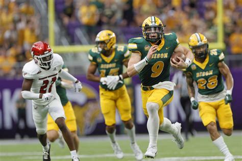 PHOTOS: Scenes from NDSU Bison victory in 1st college football game ...