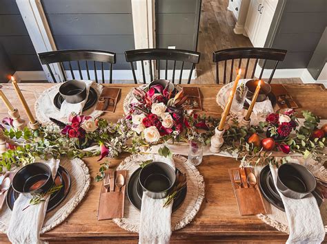 Simple Thanksgiving Table Decor