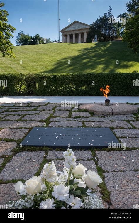 The Grave of JFK, President John F Kennedy, Arlington National Cemetery ...