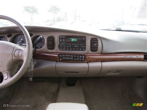 2001 Buick LeSabre Custom Taupe Dashboard Photo #75674964 | GTCarLot.com