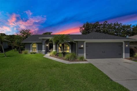 Lakeland, FL Real Estate - Lakeland Homes for Sale | realtor.com®