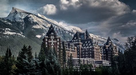 Fairmont Banff Springs, 4 Star Luxury Castle Hotel With A Haunted Past