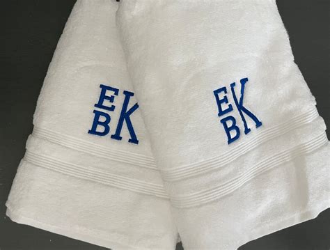 Monogrammed Bath Towels Personalized Towels Monogrammed - Etsy