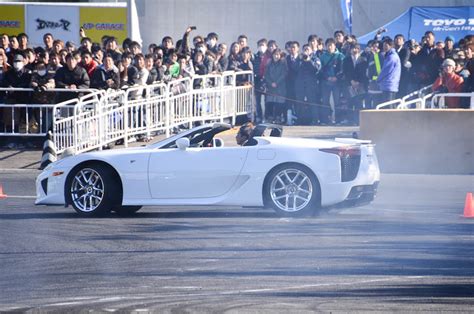 IN4RIDE: UNIQUE LEXUS LFA CONVERTIBLE DROPS IN