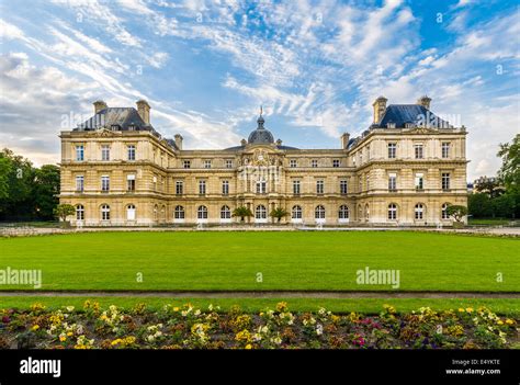 Palais de luxembourg landmark hi-res stock photography and images - Alamy